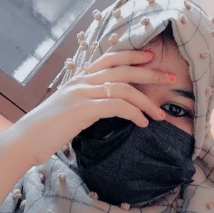 Meet your Posher, Umera